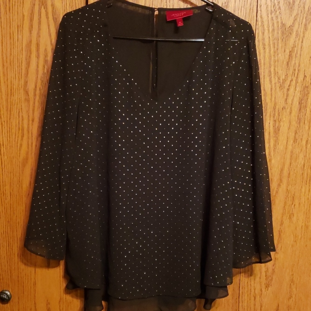 Jennifer Lopez black & gold blouse